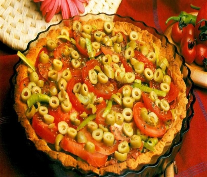 تارت گوجه فرنگی